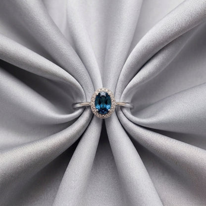 Natural London Blue Topaz Venus Ring in 925 Sterling Silver
