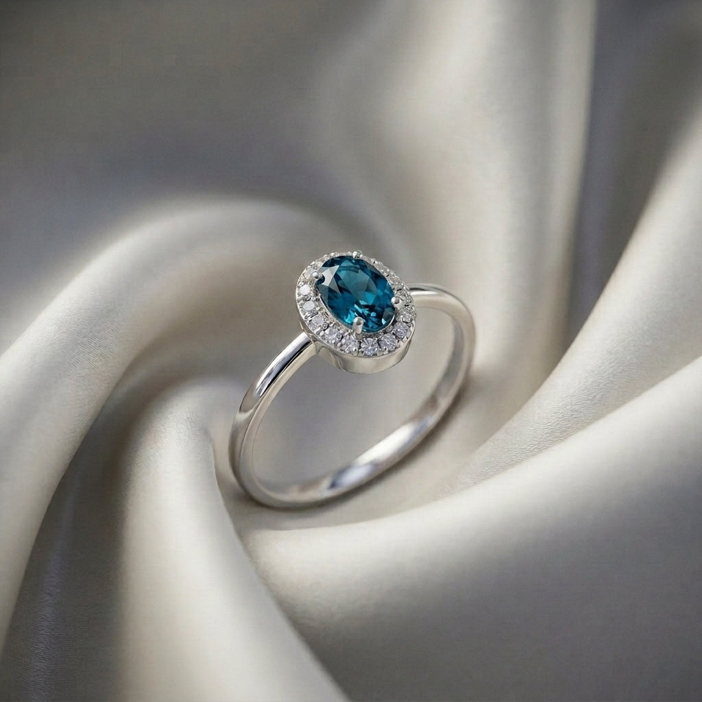 Natural London Blue Topaz Venus Ring in 925 Sterling Silver