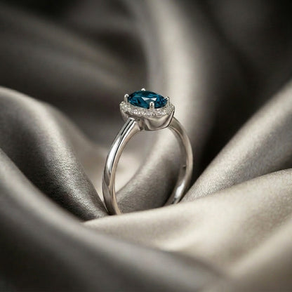 Natural London Blue Topaz Venus Ring in 925 Sterling Silver