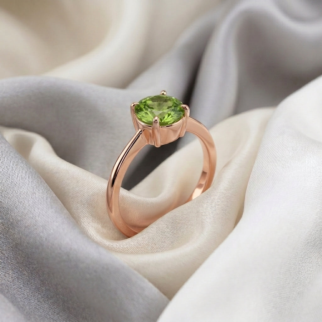 Natural Peridot The Ever Ring in 925 Sterling Silver