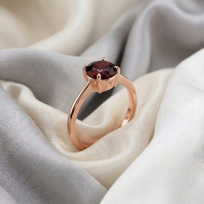 Natural Red Garnet The Ever Ring in 925 Sterling Silver