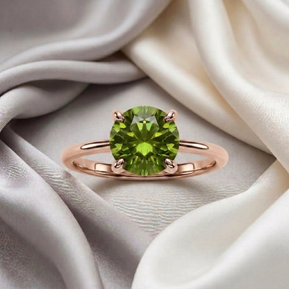 Natural Peridot The Ever Ring in 925 Sterling Silver