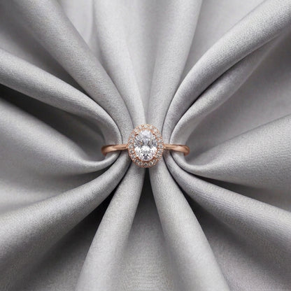 Natural White Topaz Venus Ring in 925 Sterling Silver
