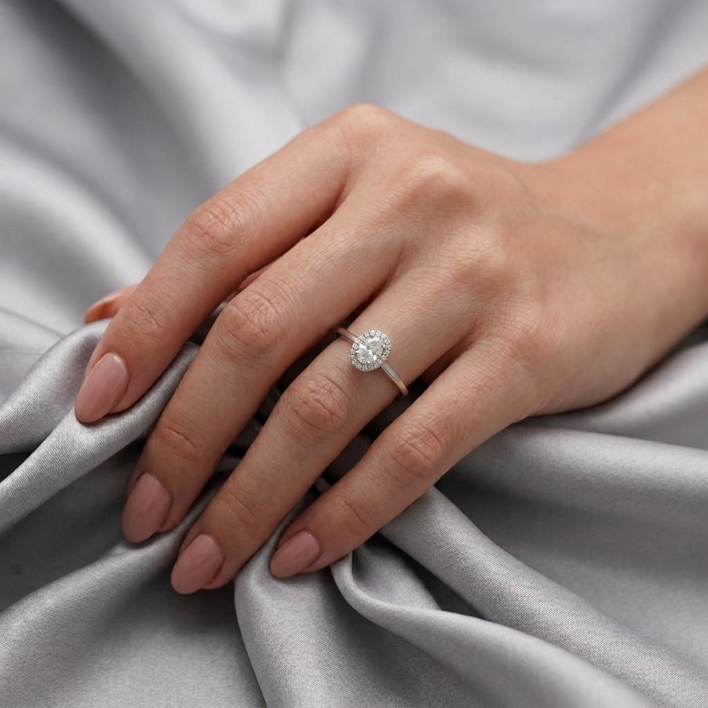 Natural White Topaz Venus Ring in 925 Sterling Silver