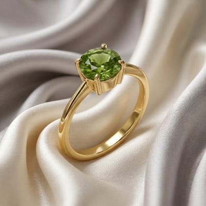 Natural Peridot The Ever Ring in 925 Sterling Silver