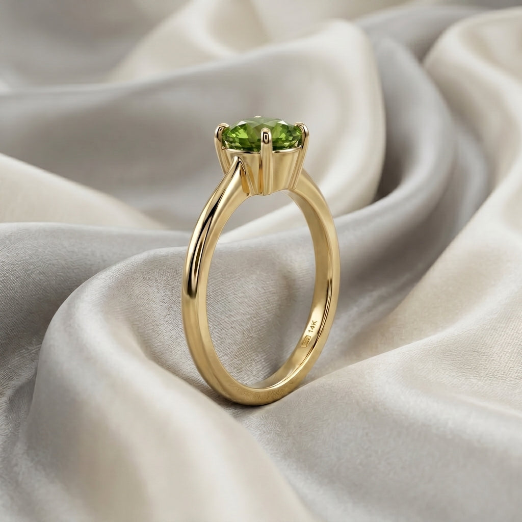 Natural Peridot The Ever Ring in 925 Sterling Silver