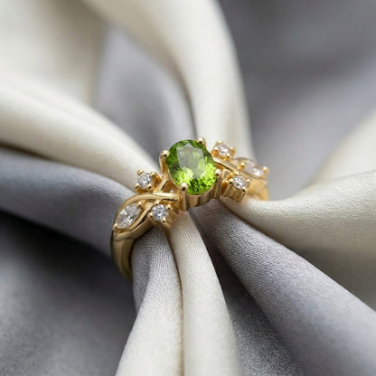 Natural Peridot The Willow Ring in 925 Sterling Silver