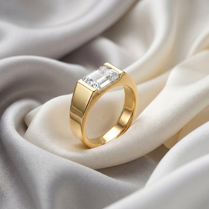 Natural White Topaz Prestige Ring in 925 Sterling Silver