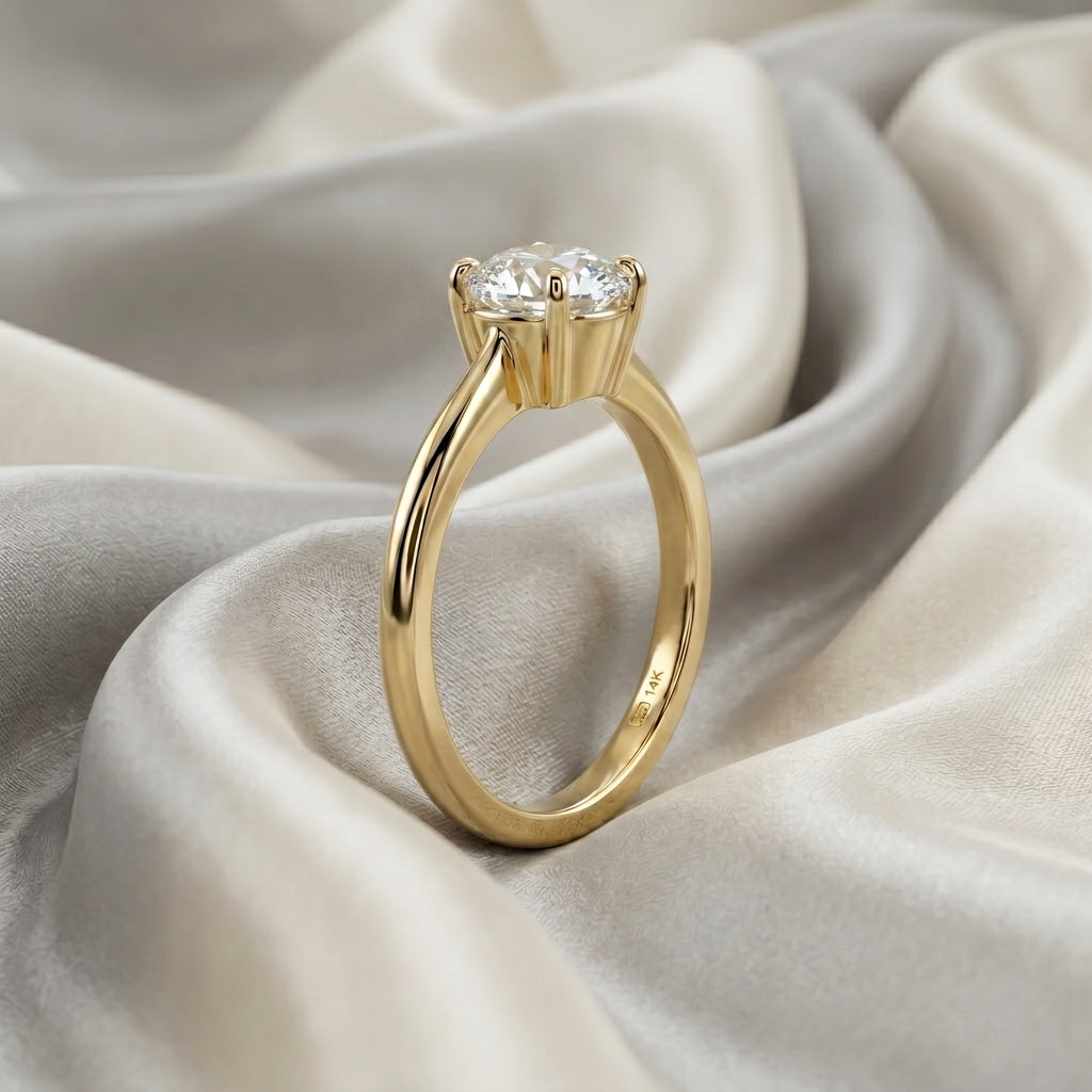 Natural White Topaz The Ever Ring in 925 Sterling Silver