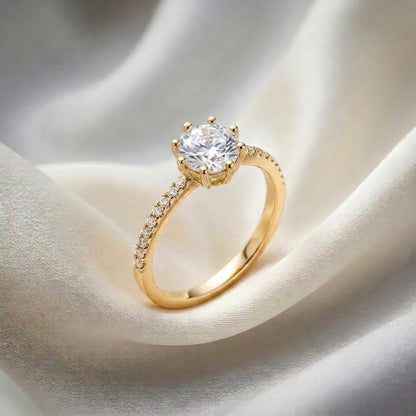 Natural White Topaz Serenity Ring in 925 Sterling Silver