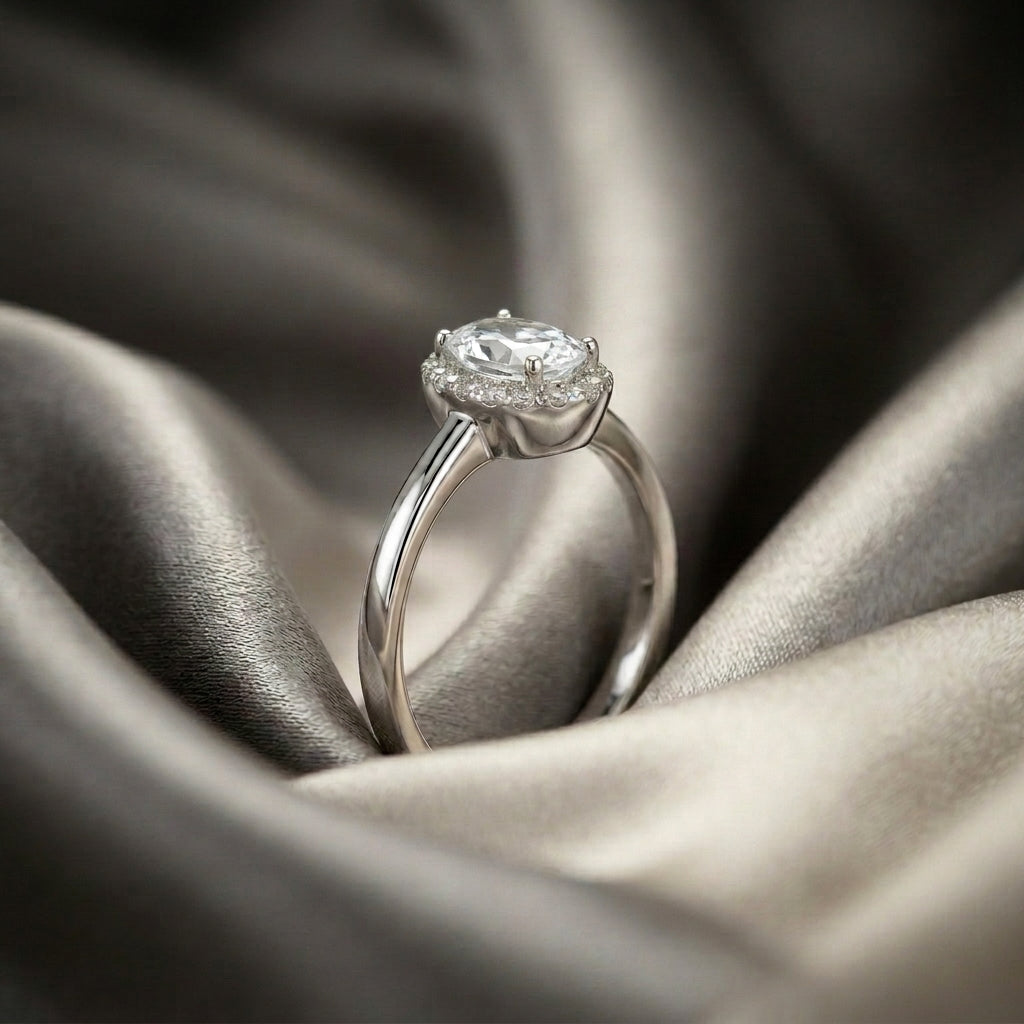 Natural White Topaz Venus Ring in 925 Sterling Silver
