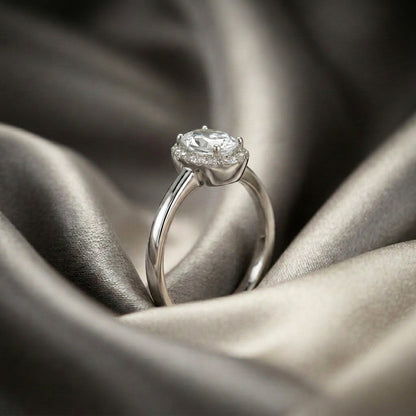 Natural White Topaz Venus Ring in 925 Sterling Silver