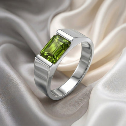 Natural Peridot Prestige Ring in 925 Sterling Silver