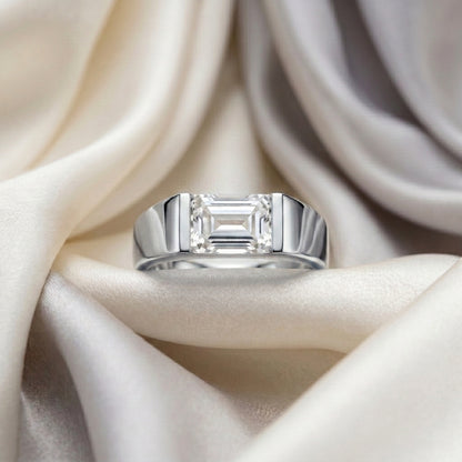 Natural White Topaz Prestige Ring in 925 Sterling Silver