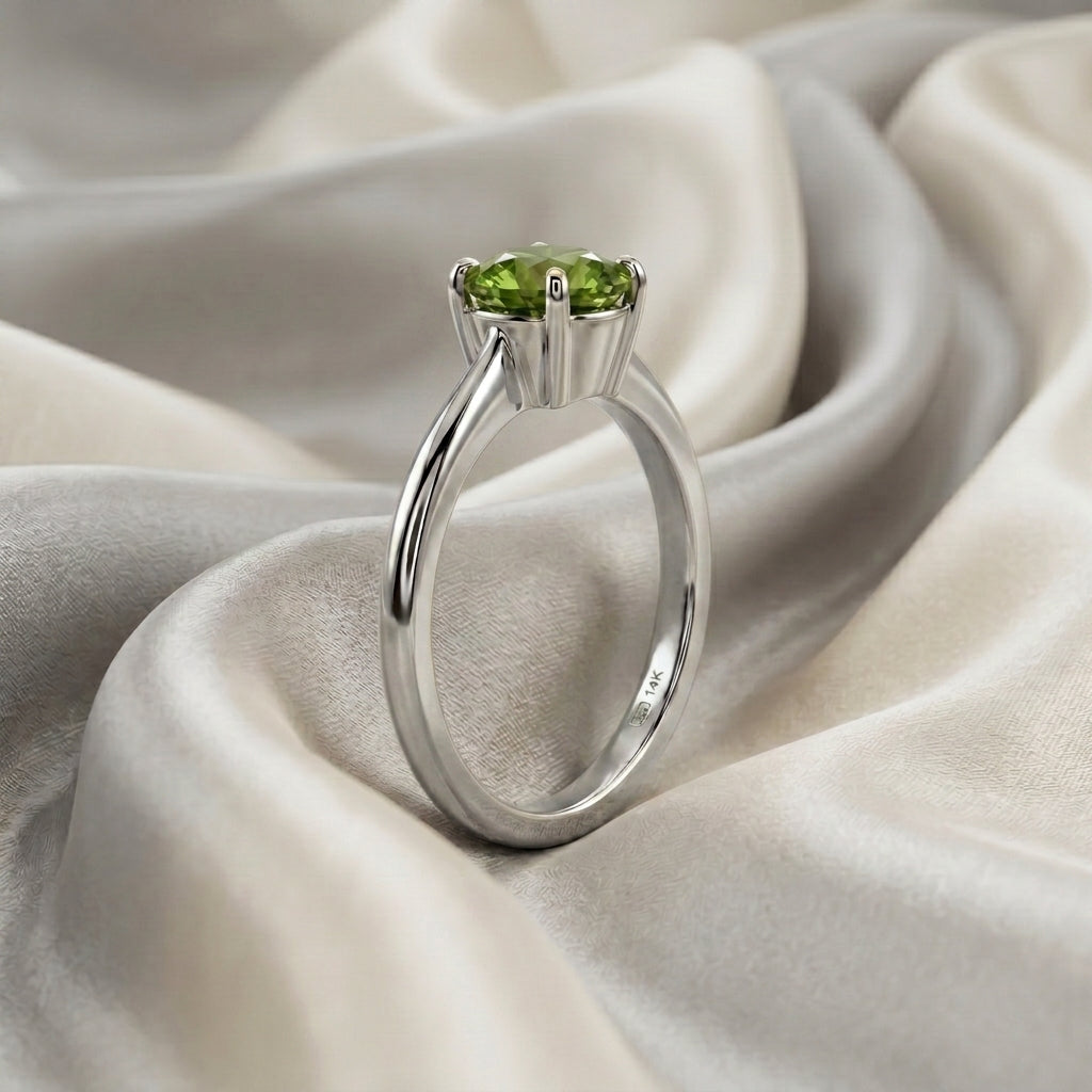 Natural Peridot The Ever Ring in 925 Sterling Silver