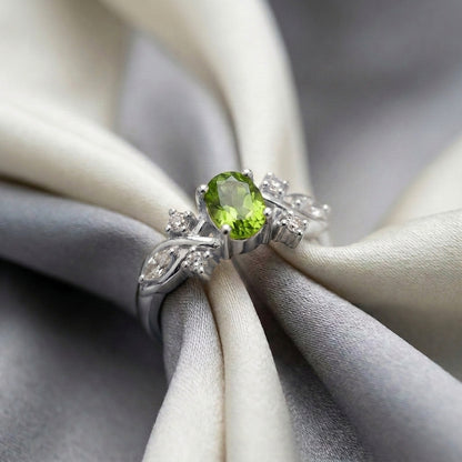 Natural Peridot The Willow Ring in 925 Sterling Silver