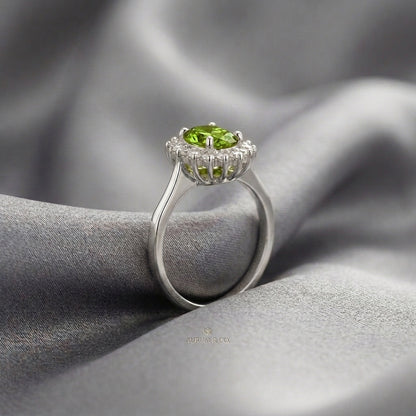 Natural Peridot The Dahlia Ring in 925 Sterling Silver